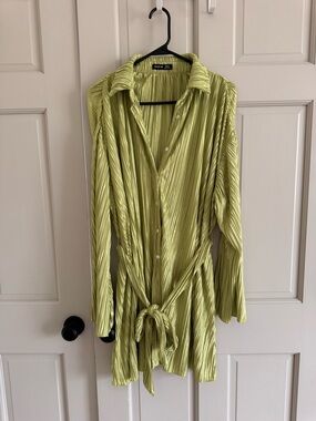 SHEIN green plisse dress S